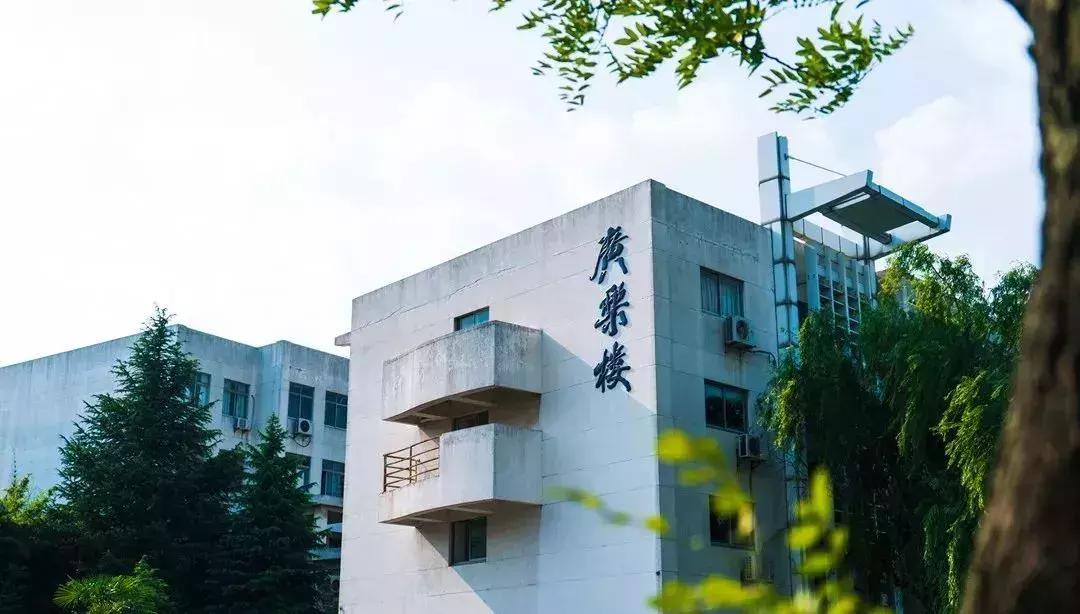 南师大马拉松,南京师范大学马拉松直播