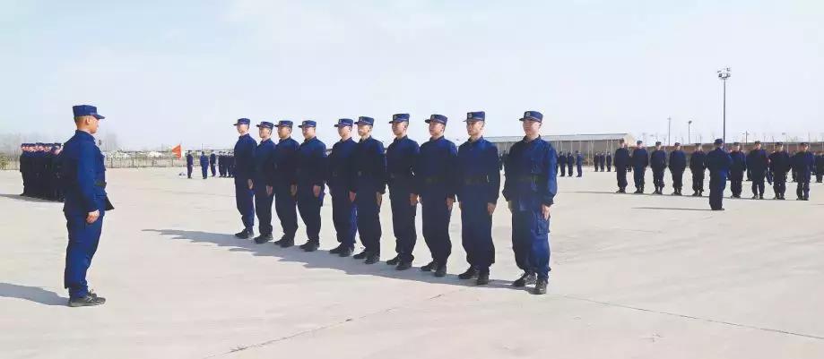 有人想离队！有人成“网红”！来听听准消防员新训队里的故事...