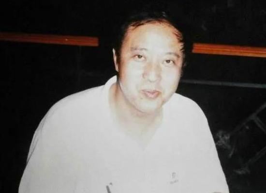 3次离开冯巩的牛群怎么样了,牛群冯巩相声一等人