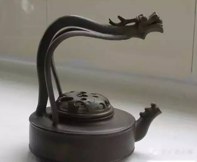 新手不建议入的紫砂壶,5种不能买的紫砂壶