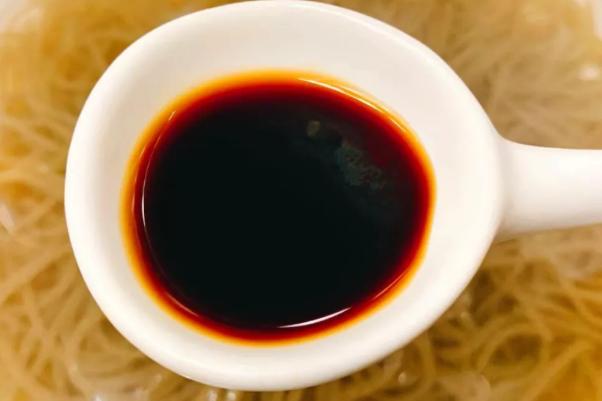 炒粉条粘锅成了一团,炒粉条容易粘锅底怎么办