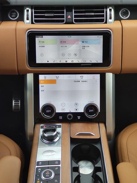 试驾全新路虎揽胜运动版顶配车型,路虎揽胜试驾车多少钱