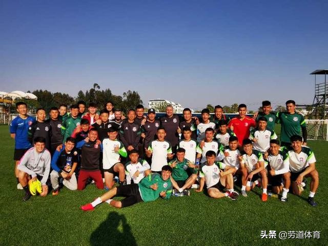 天山雪豹降薪吗,新疆天山雪豹足球队降级