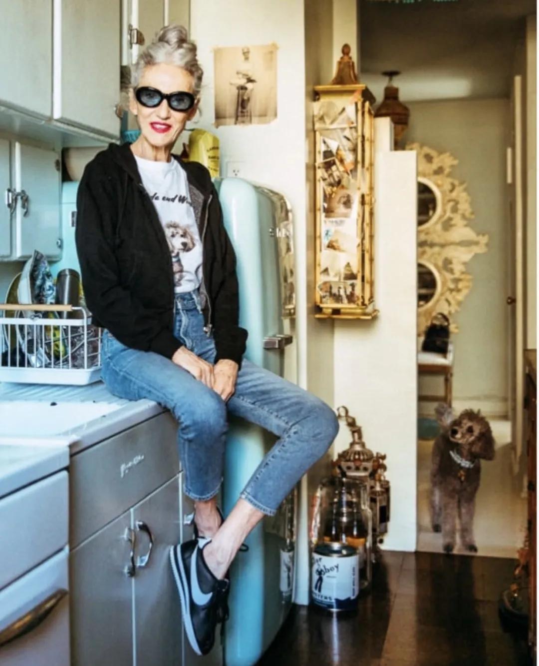 麦当娜50岁时穿衣打扮,61岁麦当娜自曝秀出美貌不减年华