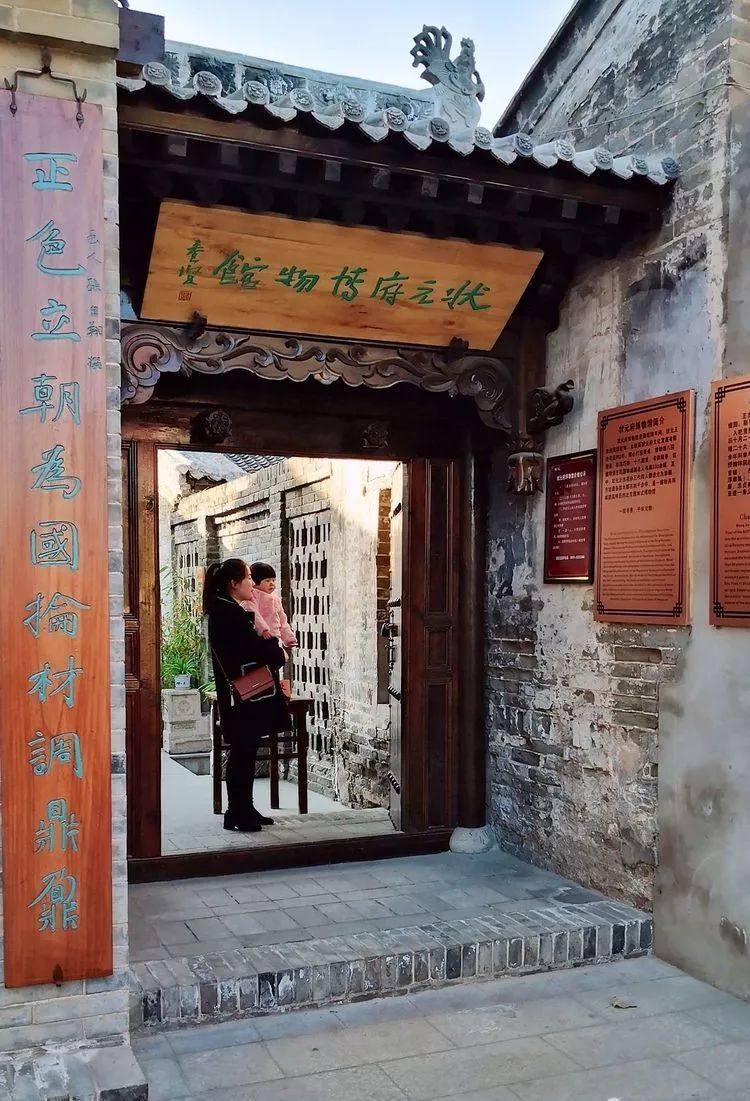 漫随天外云卷云舒免费,漫随天外云卷云舒抖音