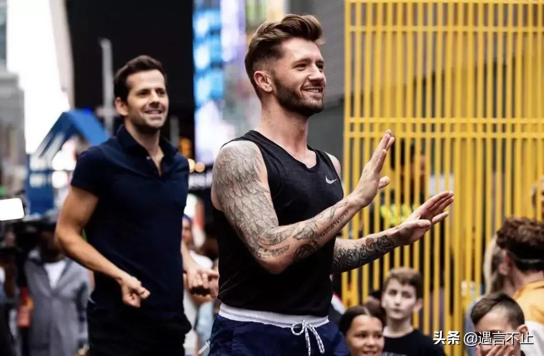 英国乔治小王子跳舞,乔治小王子被嘲笑