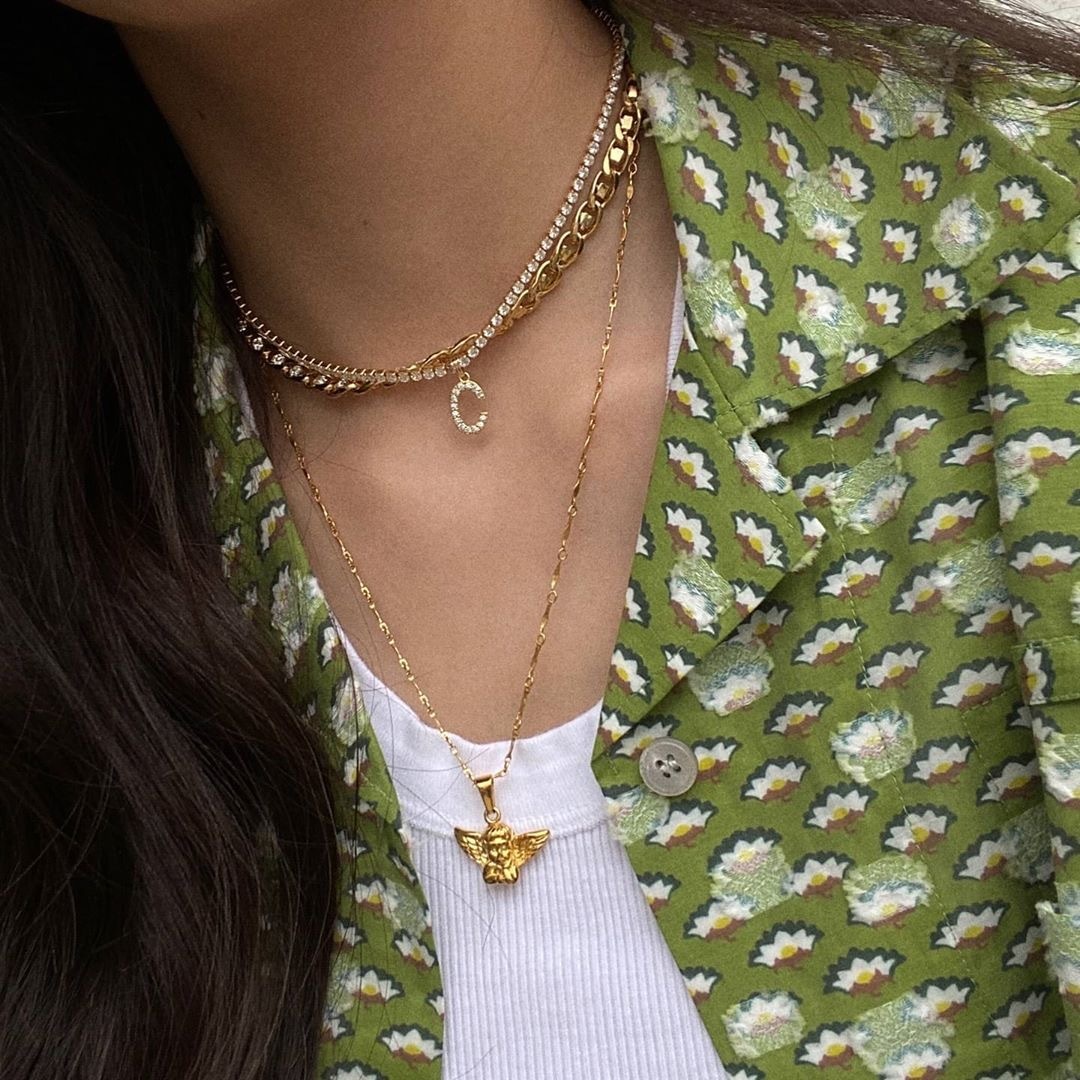 鹿晗朱一龙的花*男美**渊源是Acne？当极简风撞上蒙太奇，无法自拔