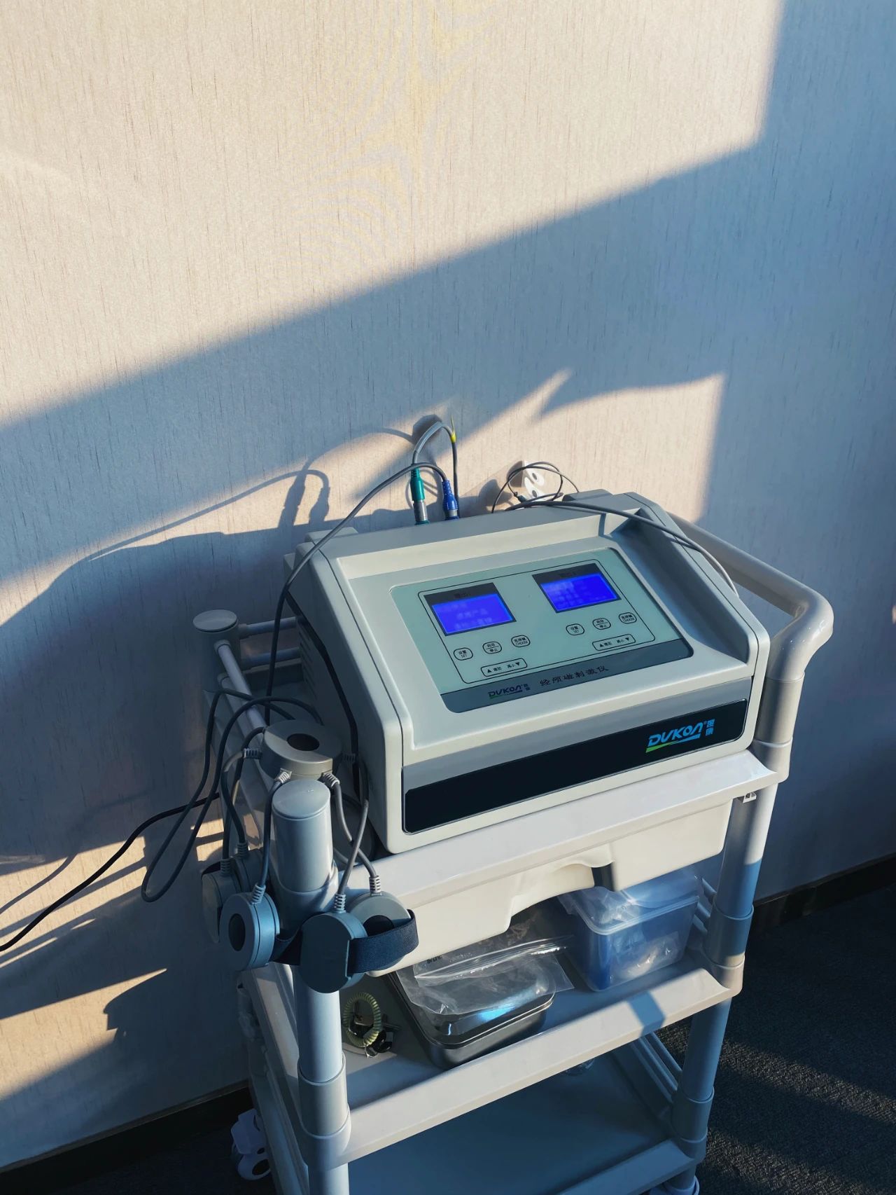 失眠多梦翻来覆去睡不着,晚上睡不着翻来覆去多梦