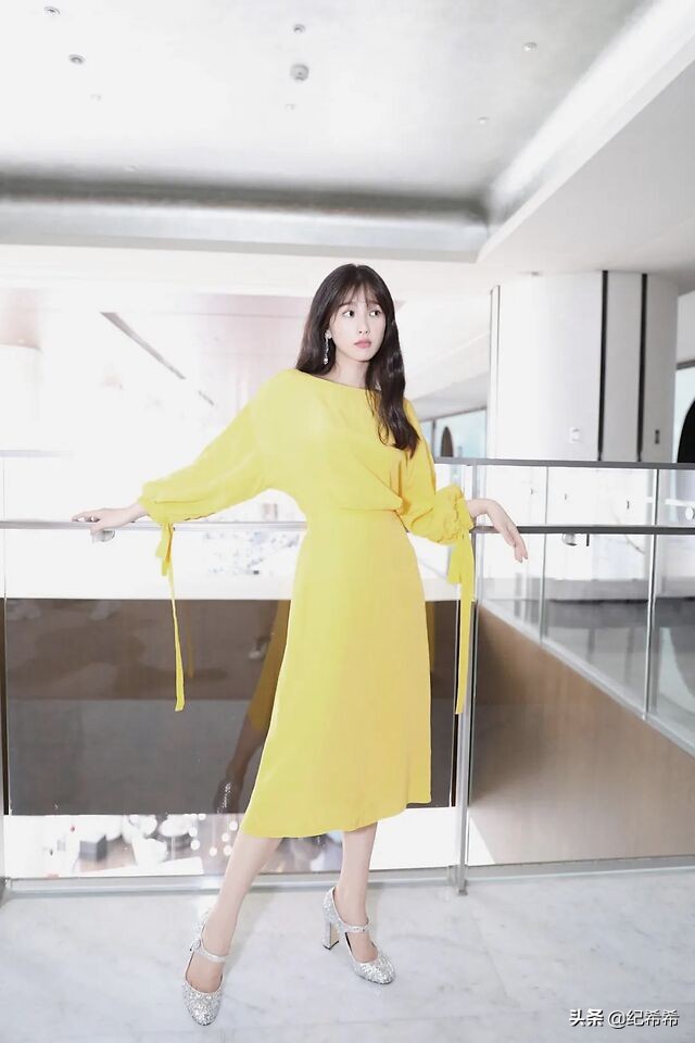 明星同款女装书欣,女明星私服虞书欣