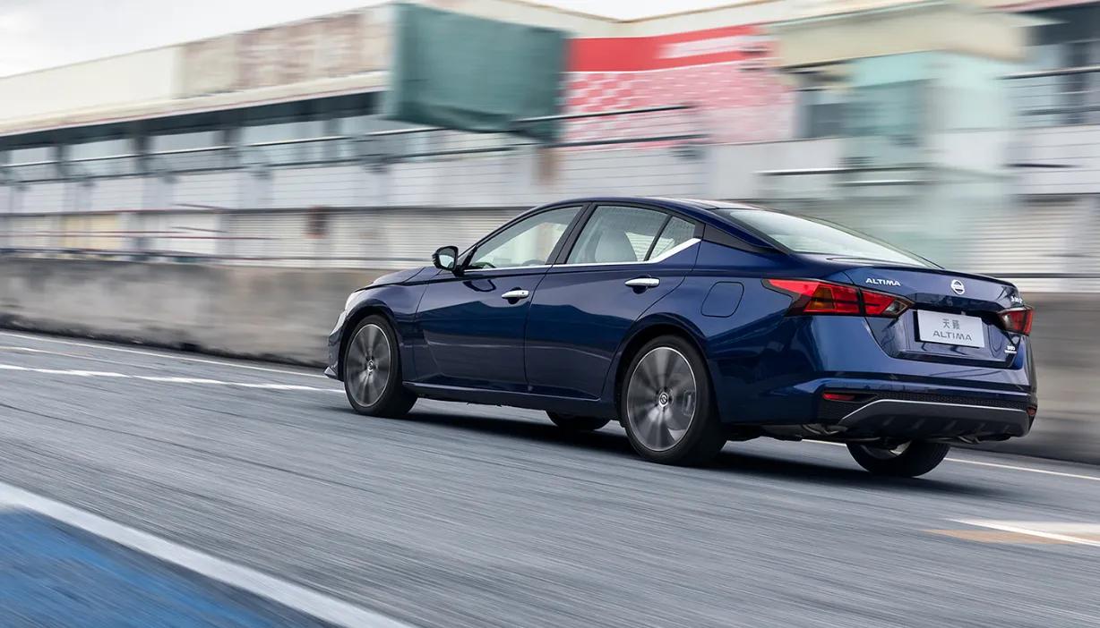 日产天籁自驾游到海南,日产天籁高速体验