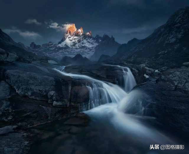 拍风光做不到远近都清晰？这张年保玉则金山照里有“解药”