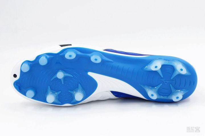 小屁孩吊打职业选手,mizunorebula三代评测