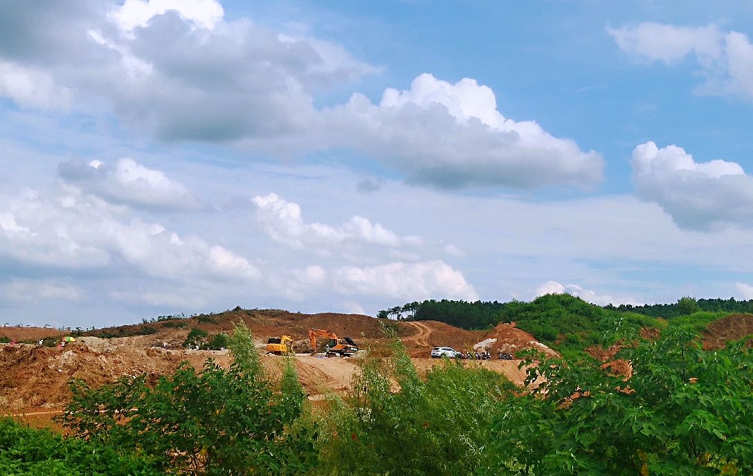 信阳大别山艺术职业学院,信阳大别山艺术职业学院是大专吗