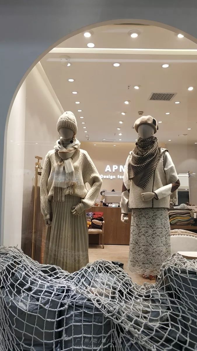 韩国东大门服装在哪里买,韩国东大门服装批发市场地铁