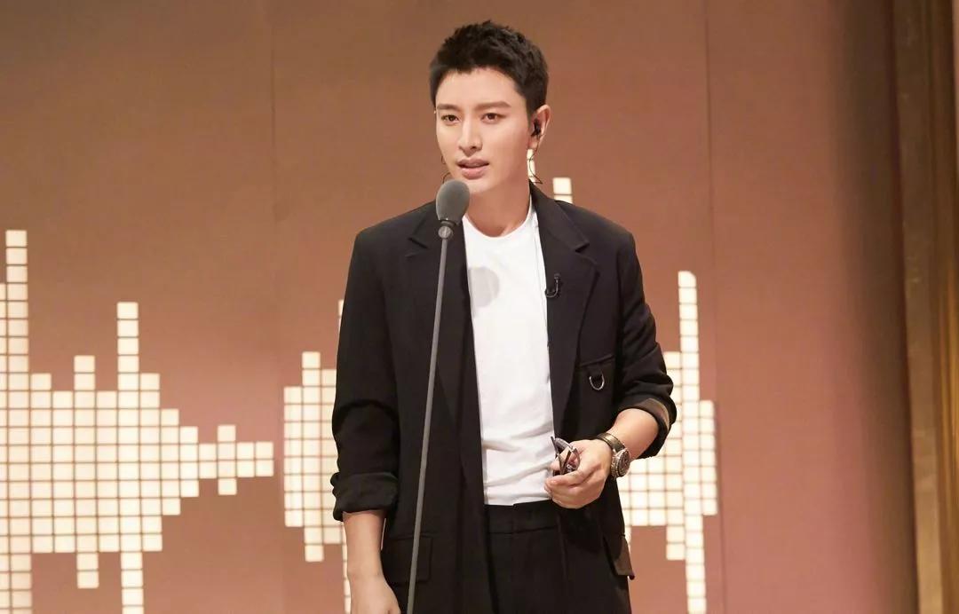 李小璐直播说贾乃亮,贾乃亮直播间解释李小璐