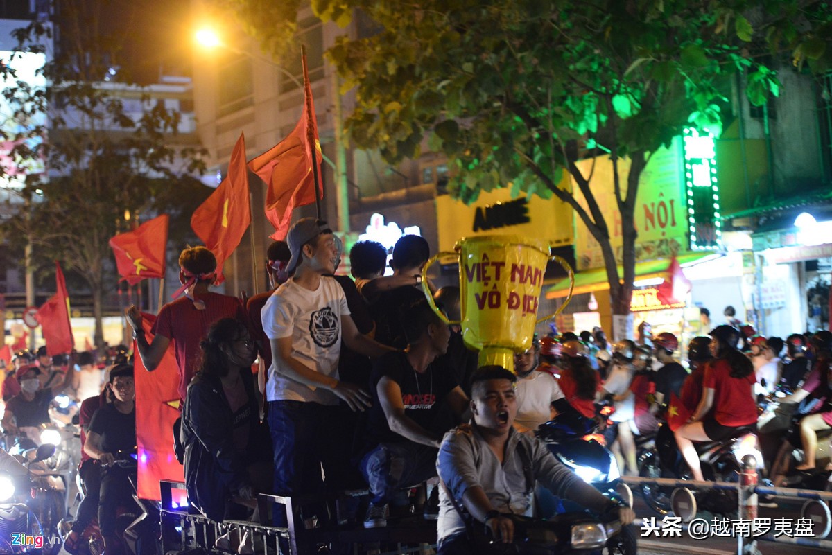 越南人看待中国足球,越南对足球的狂热