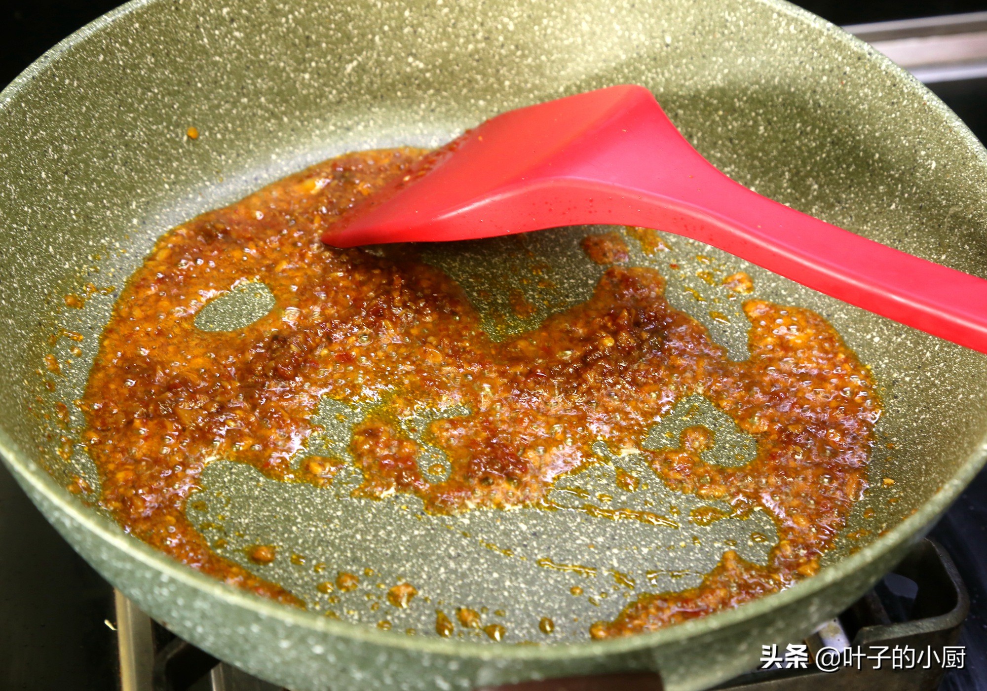 这样做鱼既入味又好吃,不管什么鱼怎样做才好吃