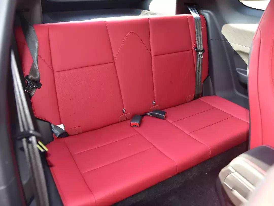 零跑s01电动轿跑,零跑s01纯电动车