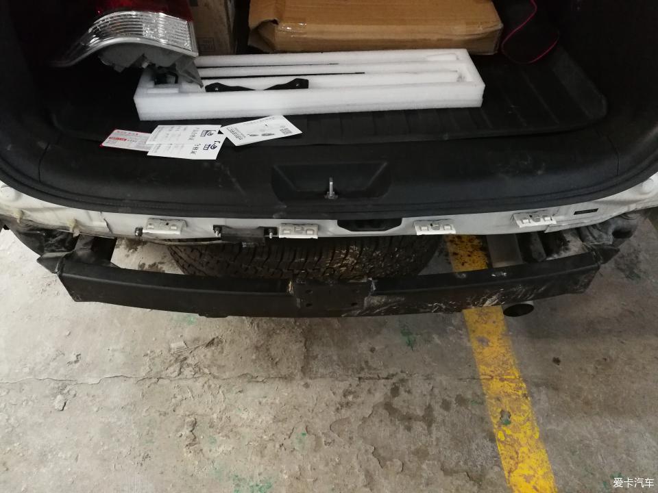 途达2021款2.5t柴油版越野视频,2021款途达四驱七座越野视频