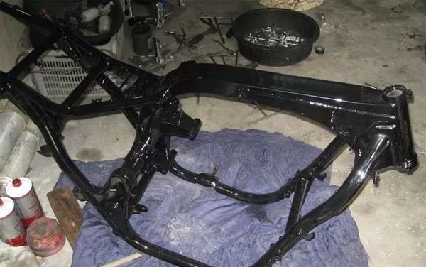 碣石ax100摩托车翻新过程,碣石越野摩托车crf450r翻新过程