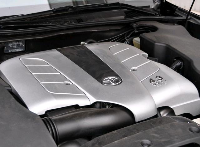 丰田皇冠最大的一款,丰田最豪华的皇冠车