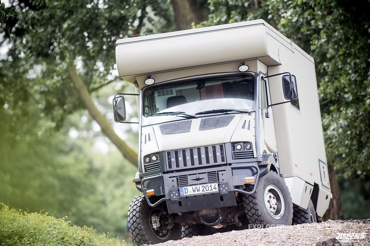 布雷诺奇霸天虎！全时四驱前后差速锁，硬汉都喜欢的房车