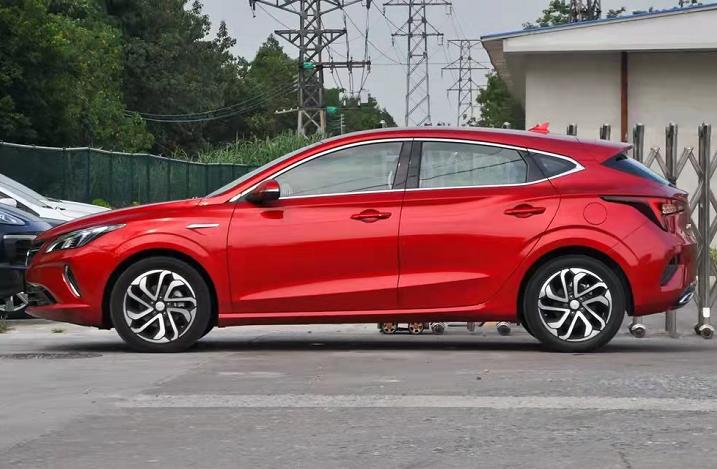 长安逸动xt油耗显示10.7准吗,最新16款长安逸动xt真实评价