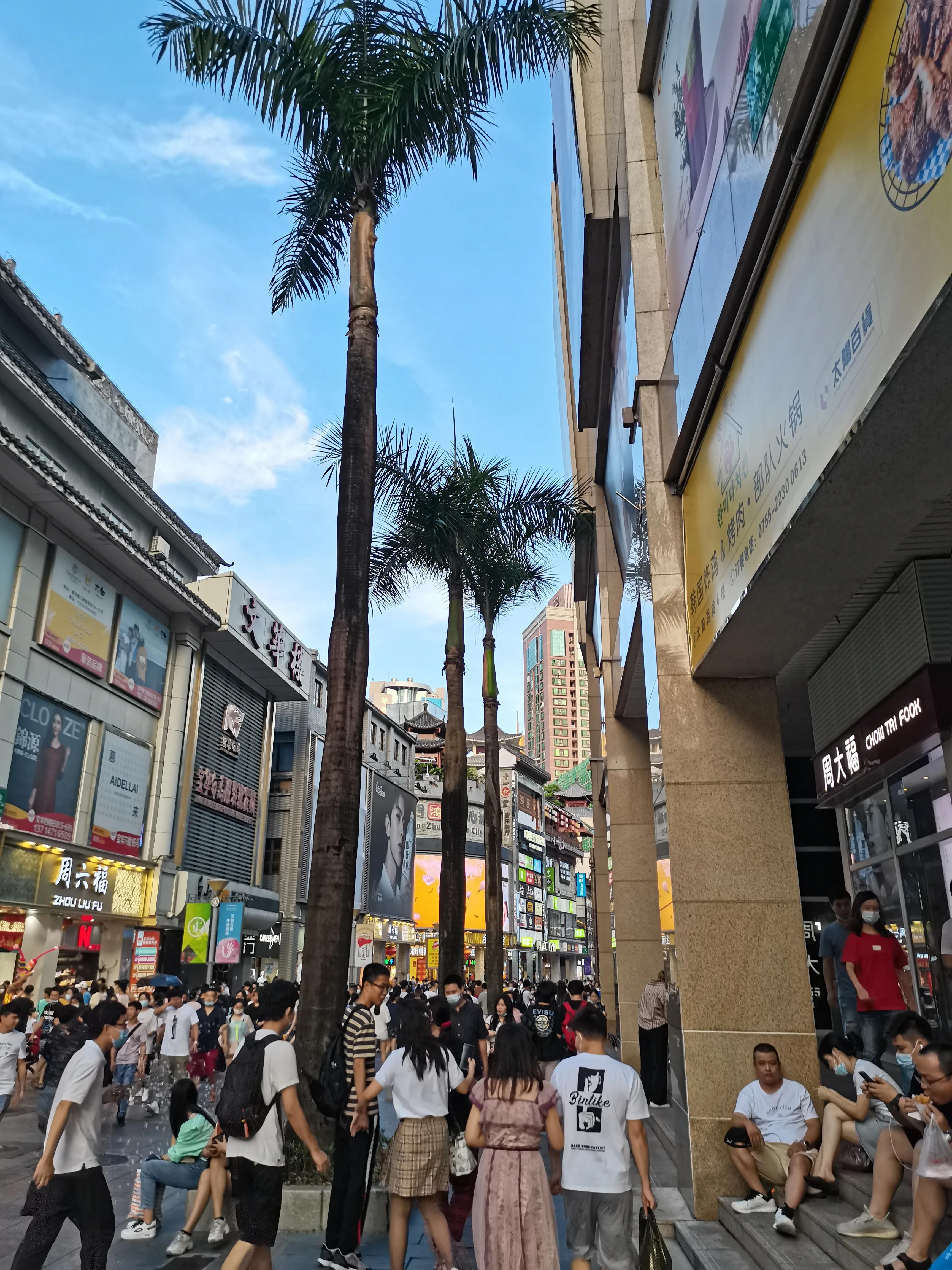 幸福的东门步行街伴我20多年变化大