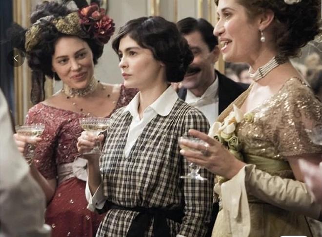 时尚先锋香奈儿讲的什么,时尚先锋香奈儿免费在线看