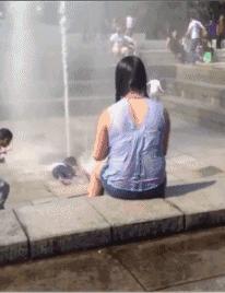 本想让宝宝凉快一下，没想到*处私**感染、蛋蛋被夹坏、面瘫、中毒..