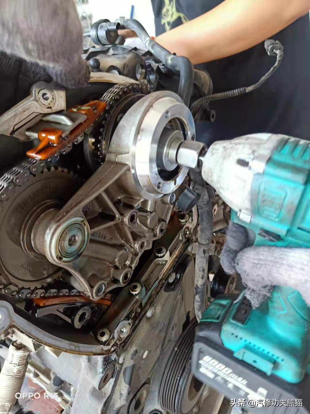 爱车养护烧机油要趁早治理,爱车烧机油