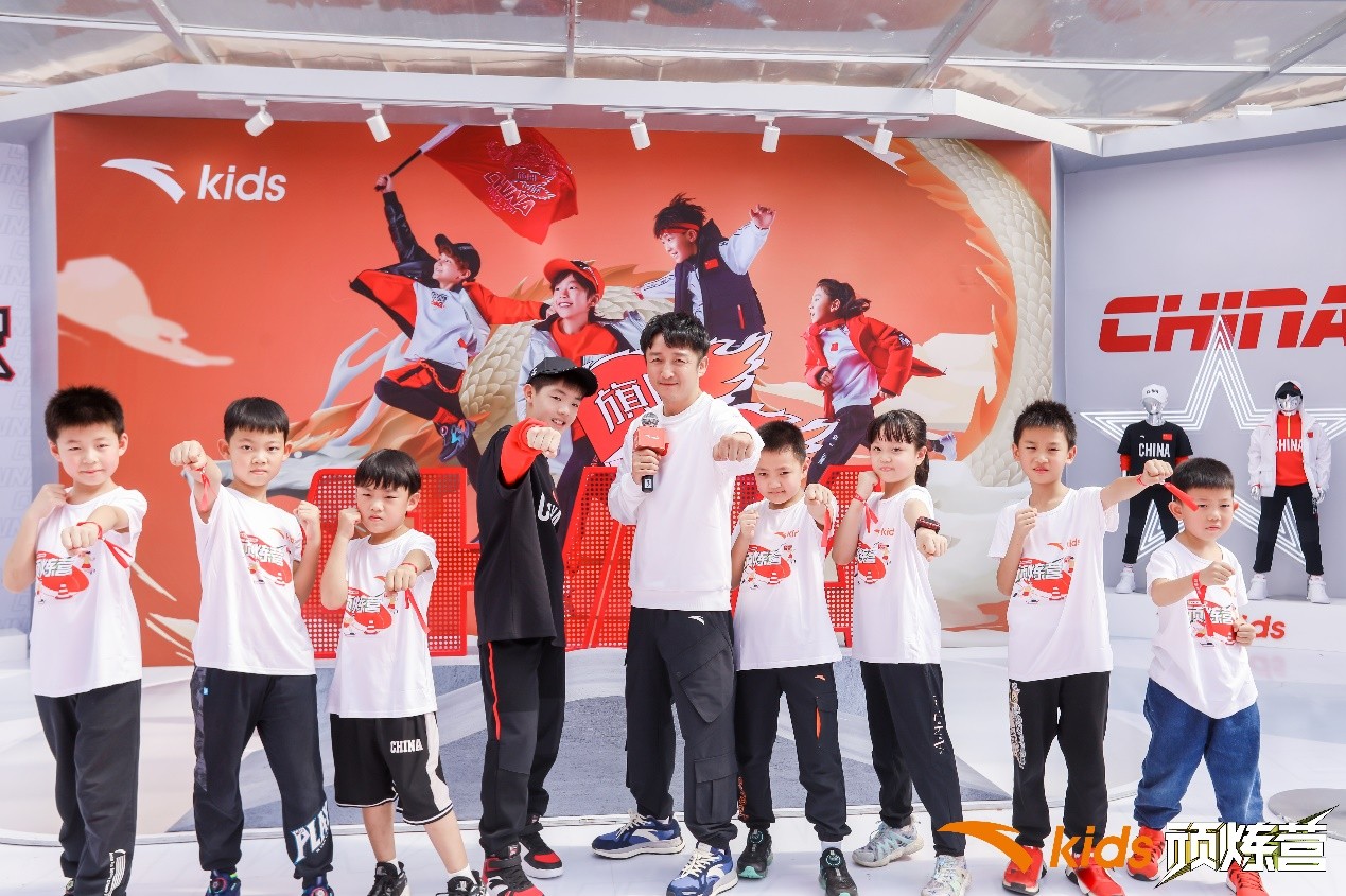 冉莹颖邹市明安踏,邹市明安踏儿童