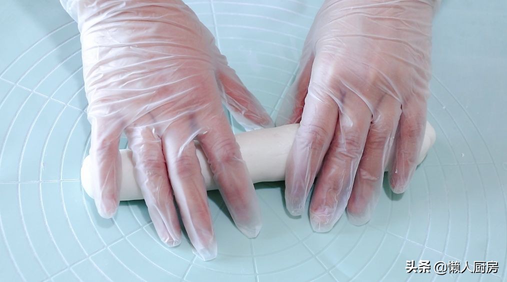 年糕不用微波炉用开水泡软吗,很好吃的年糕爆浆不用煮