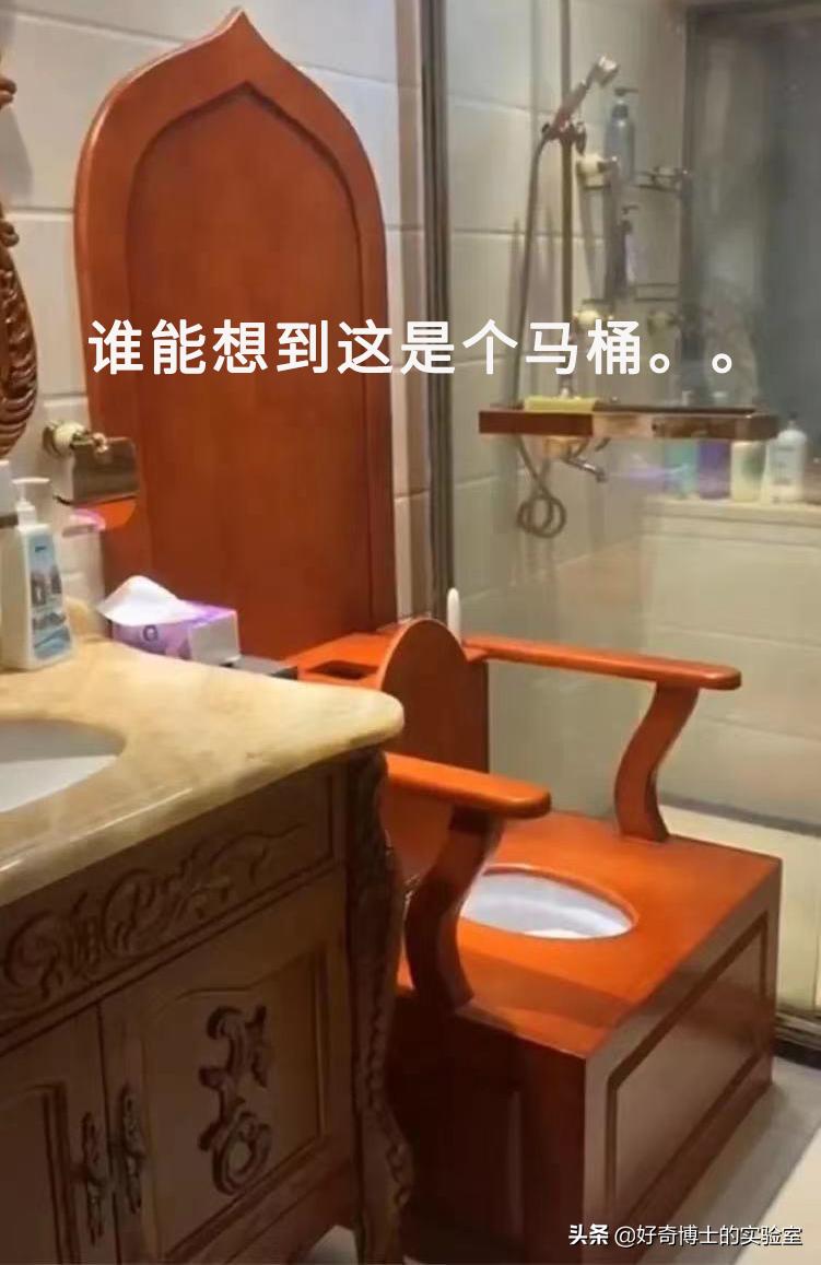 飞机上的马桶别乱用,飞机上的马桶为什么不容易粘