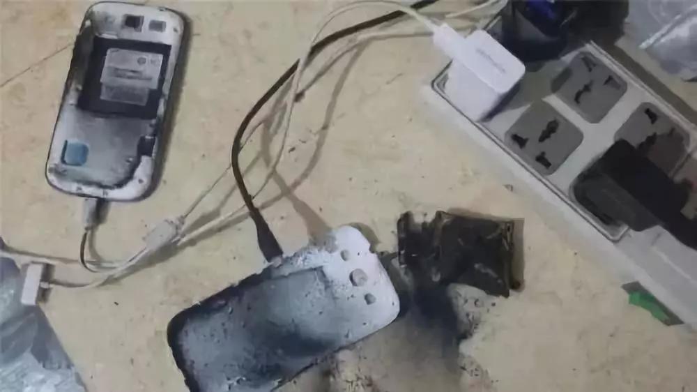 手机半夜充电突然发烫,手机半夜充电烧了怎么办