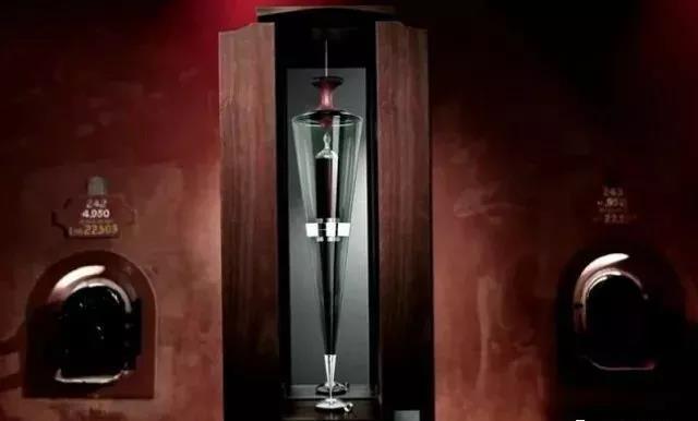 世界最贵红酒品牌价格,世界最贵的红酒是什么酒