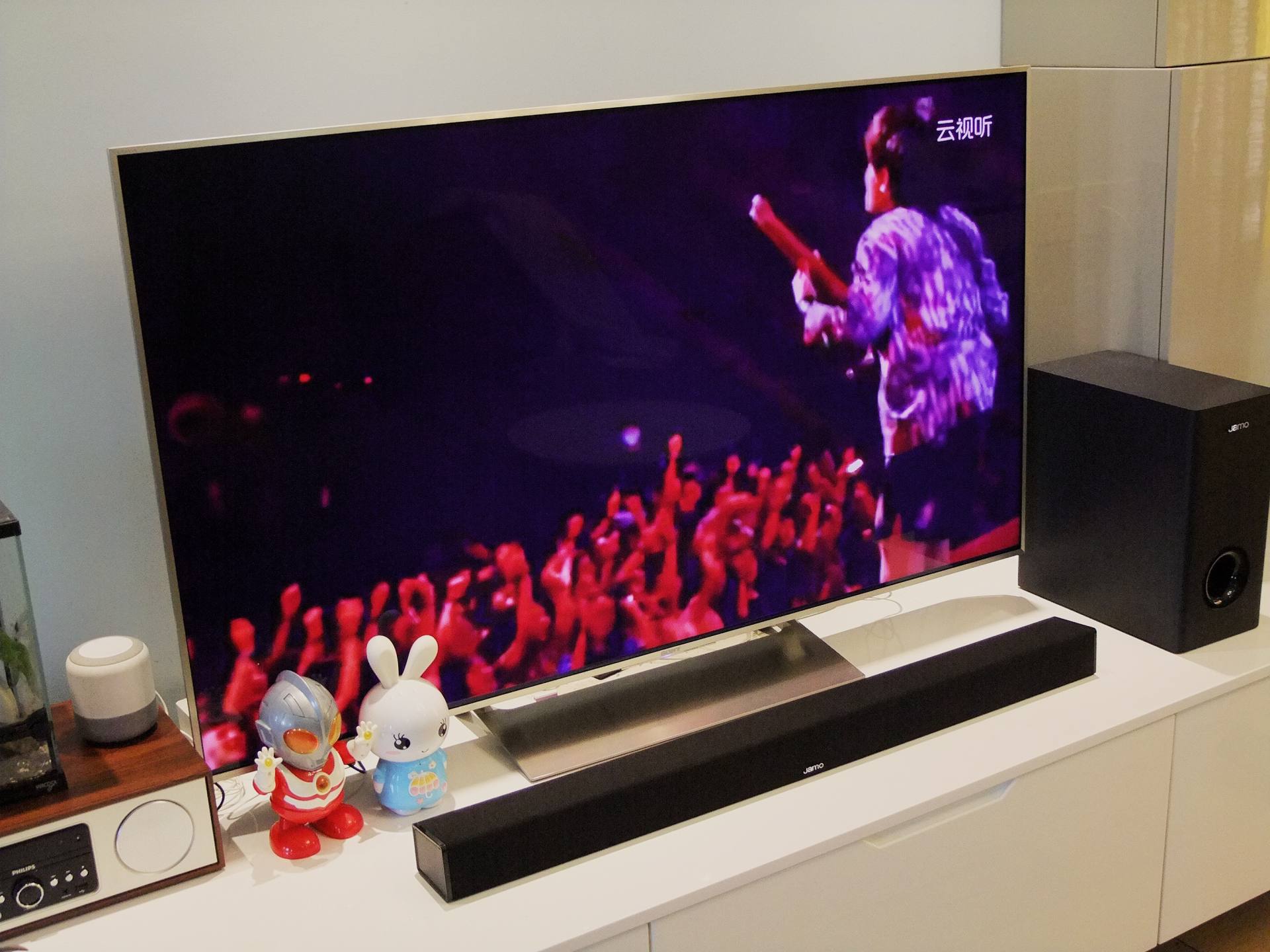 电视音效差怎么办,电视回音壁音响JBL