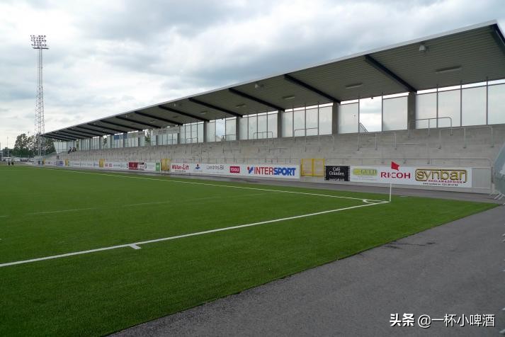 欧洲联赛小型球场有哪些,欧洲五大联赛顶级球场
