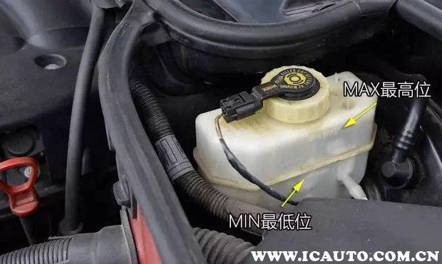 高位刹车灯不亮但是左右刹车灯亮,刹车灯开关损坏后刹车灯还会亮吗