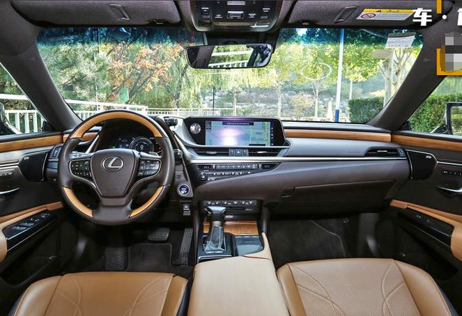 试驾车二手沃尔沃s90,沃尔沃s90和雷克萨斯es混动如何选