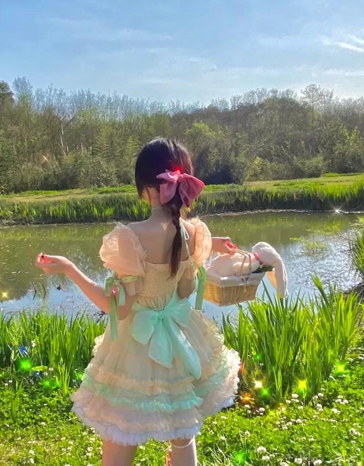 今年必入手的小裙子,比bm便宜的店铺