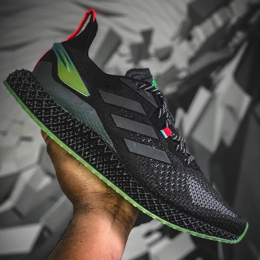 从颠覆想象到习以为常，adidas4D跑鞋的过去现在与未来