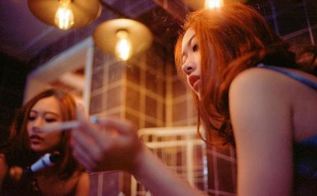 女性消费者购买力提升,人用生物制品销售