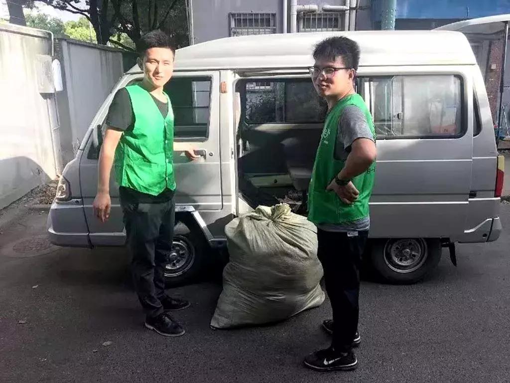 马云收废品搞笑视频,马云最后一百万做了什么