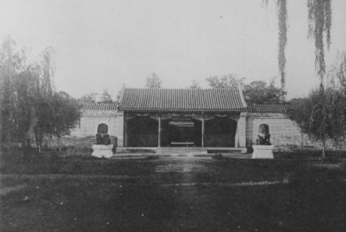 北京南苑机场第一架飞机,北京南苑机场是中国第一个机场吗