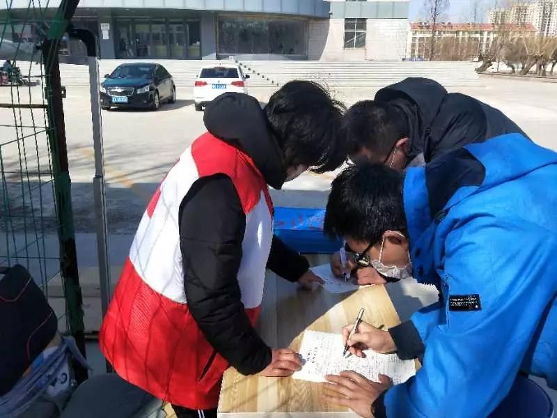 献血抗疫为爱延续无偿献血倡议书,献血者集体呼吁献血应对疫情