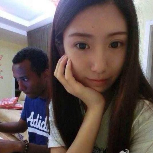 有外籍血统的中国足球运动员,拥有中国血统的外籍足球运动员