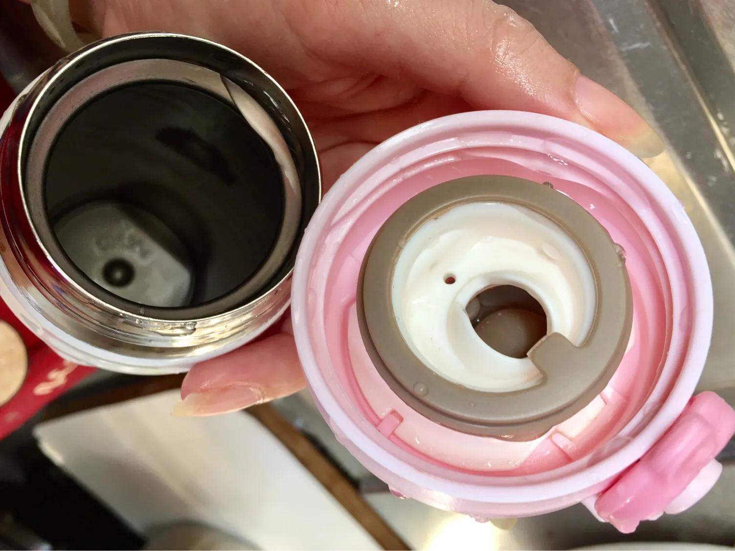 饭壶馊了有妙招，用它洗一洗，还你清新乾淨的饭壶⋯