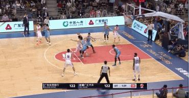 加时绝杀！60+三双还输球，这真是神仙在打架！