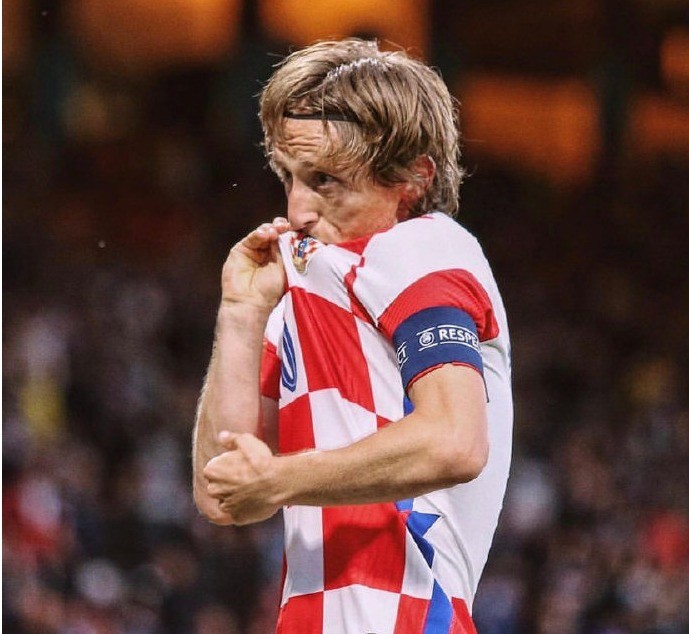 欧洲杯直播：恩里克加练点球，克罗地亚和西班牙会拖入点球大战？